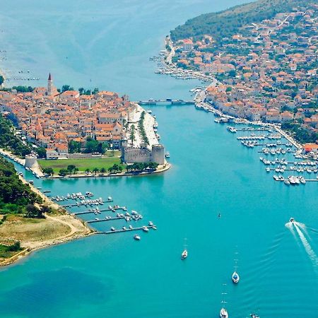 Apartman Adriatic Trogir Ngoại thất bức ảnh