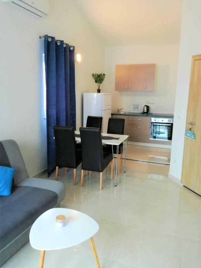 Apartman Adriatic Trogir Ngoại thất bức ảnh