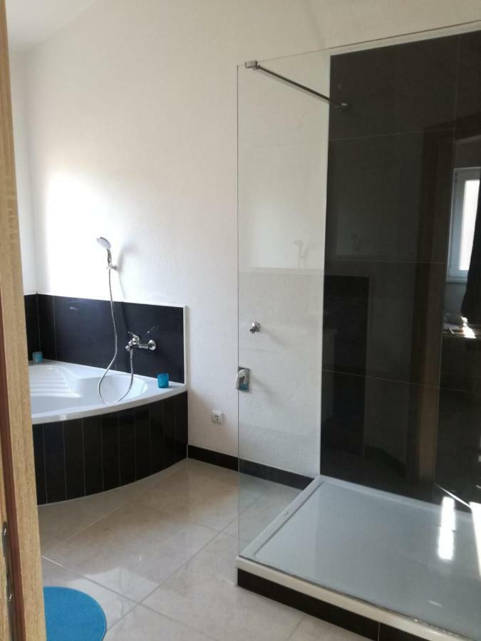 Apartman Adriatic Trogir Ngoại thất bức ảnh